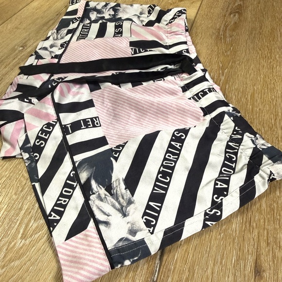 Victoria's Secret Pajama Striped Pink and Black Silky Medium Shorts - Picture 5 of 6
